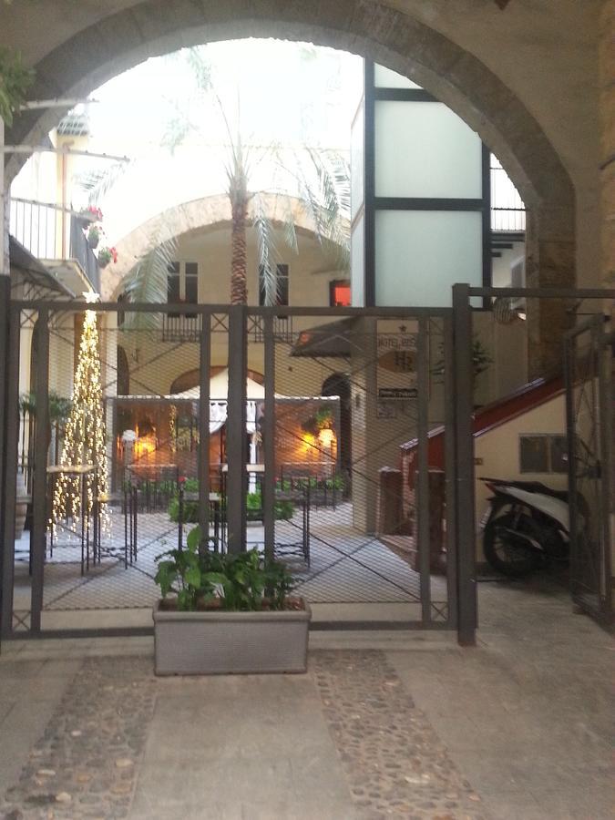 Hotel Regina 팔레르모 외부 사진
